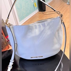 Authentic Michael khors a cross body bag